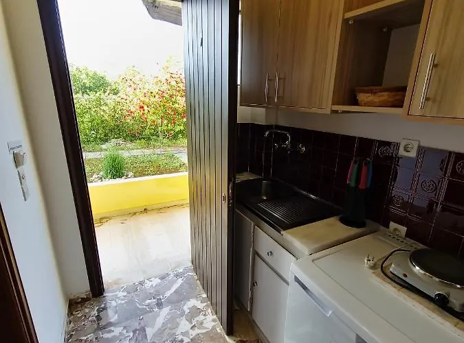 Alexandra 8 * Lefkimmi (Corfu)