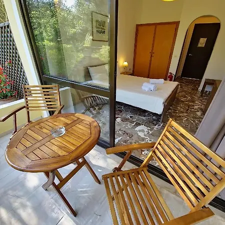 Alexandra 8 Apartament